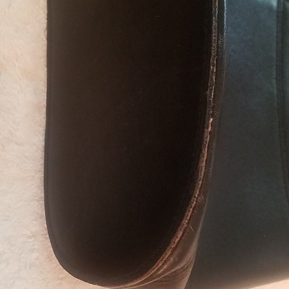 Charmelle Leather Black Shoulder Tote - Picture 3 of 6